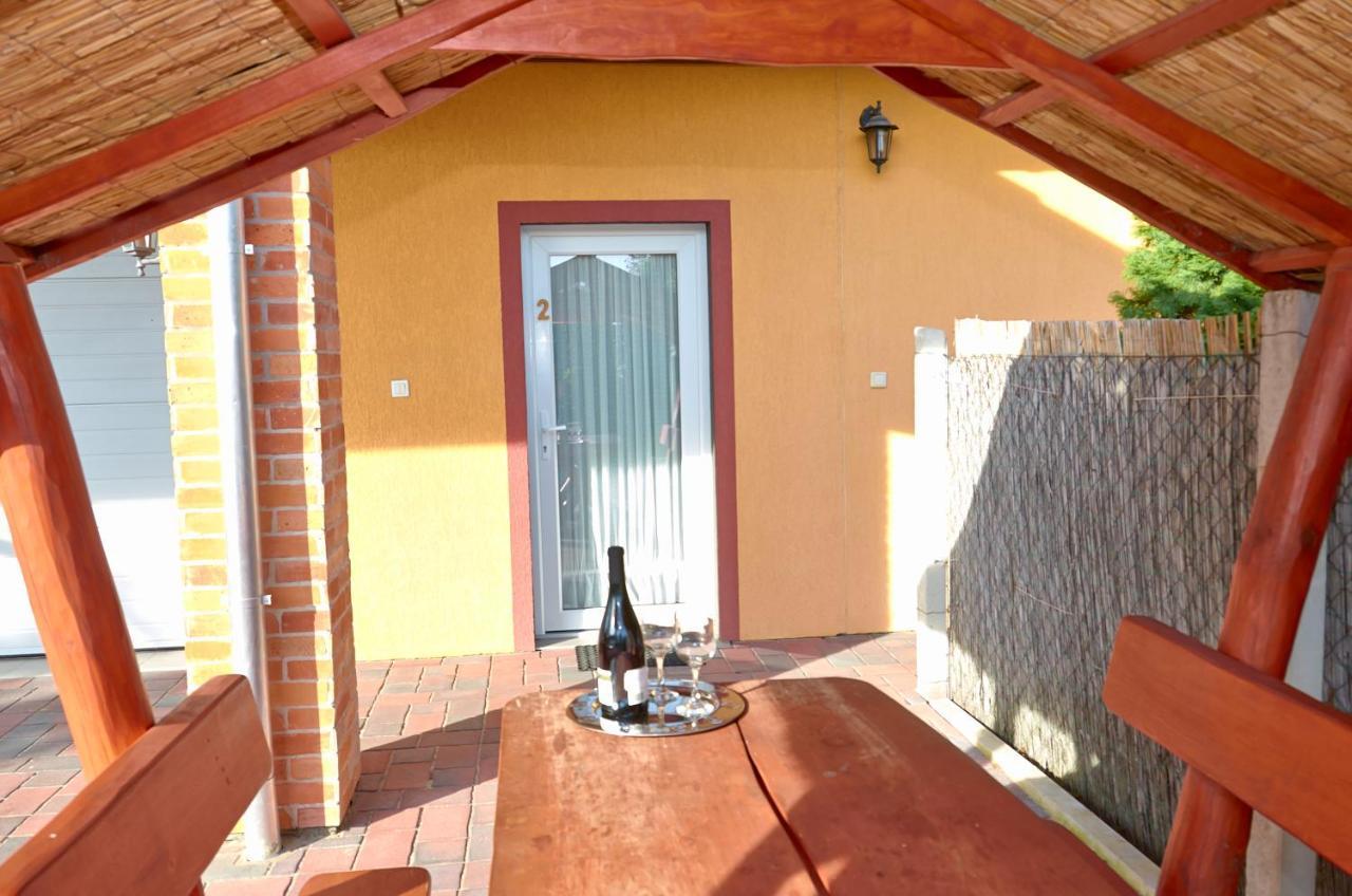 Homokhati Apartman Mórahalom Exteriör bild